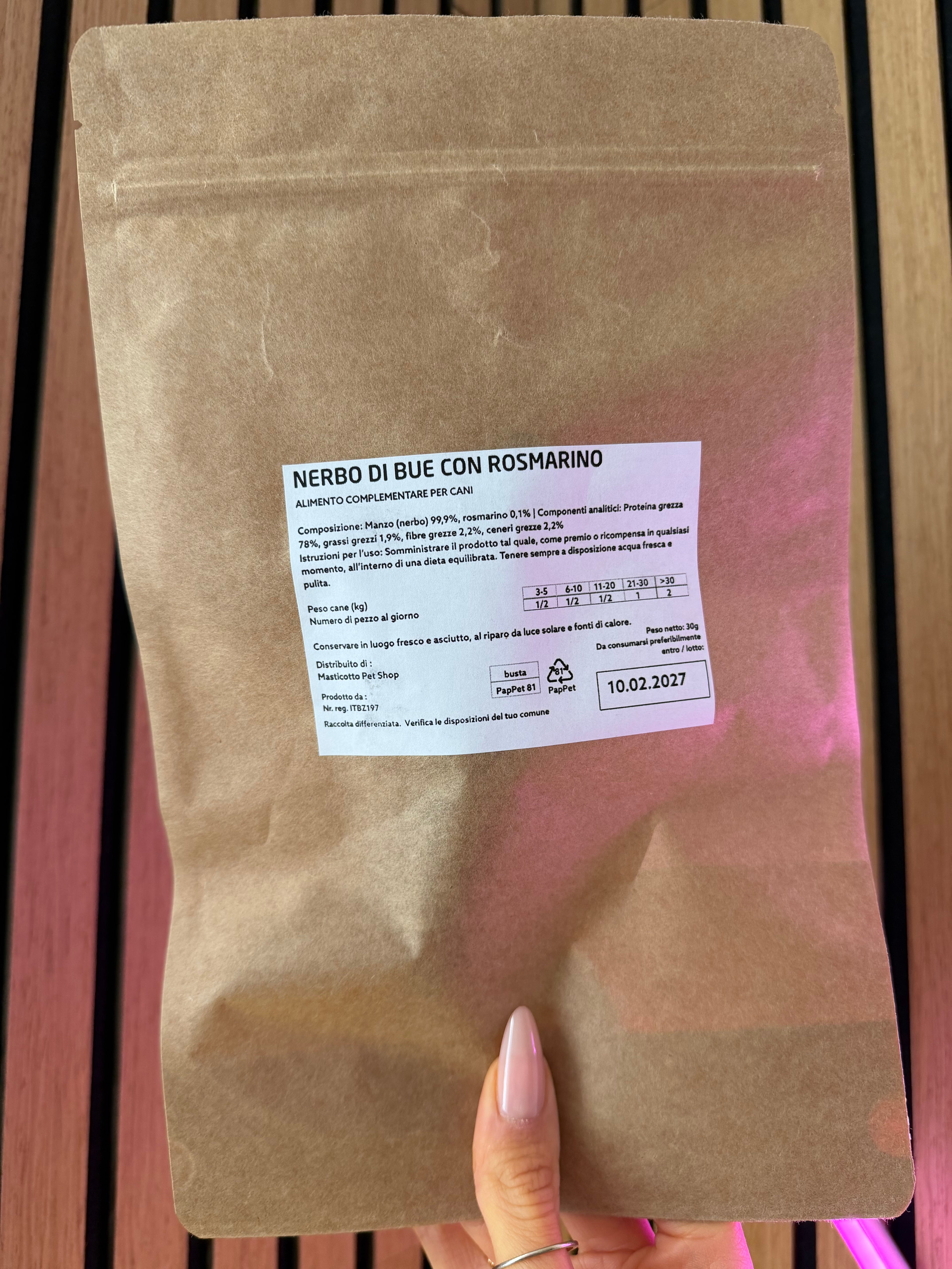 Mini snack (assaggio) nerbo di bue con rosmarino
